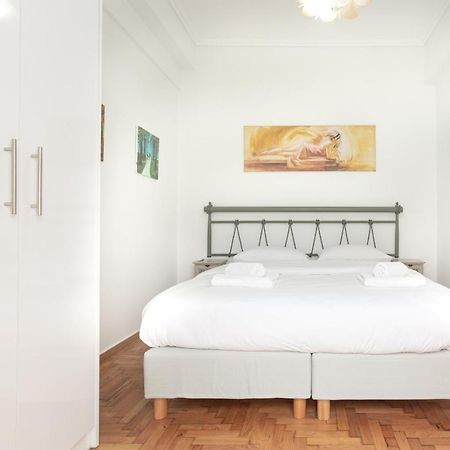 Beautiful And Comfortable Apartment At Marina Zeas Piräus Exterior foto