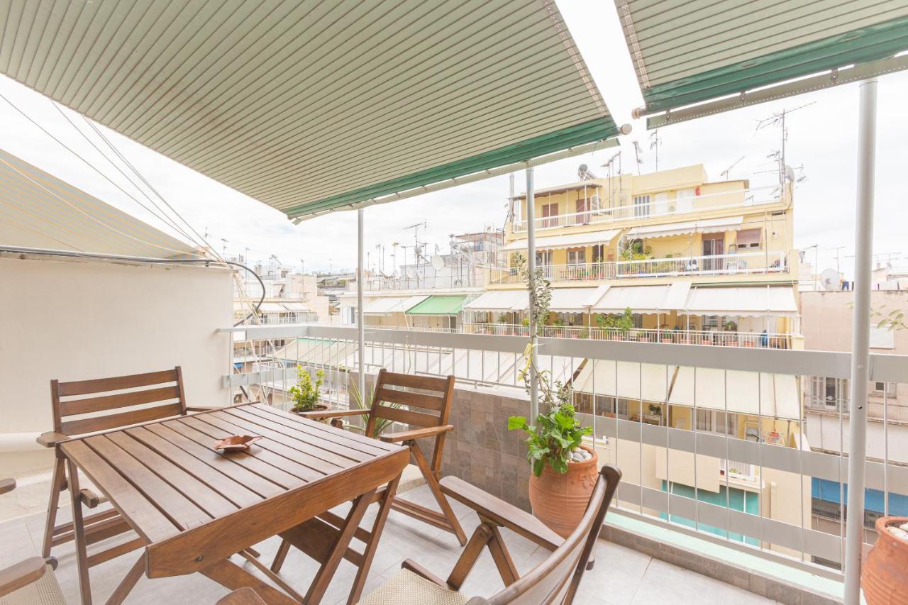 Beautiful And Comfortable Apartment At Marina Zeas Piräus Exterior foto