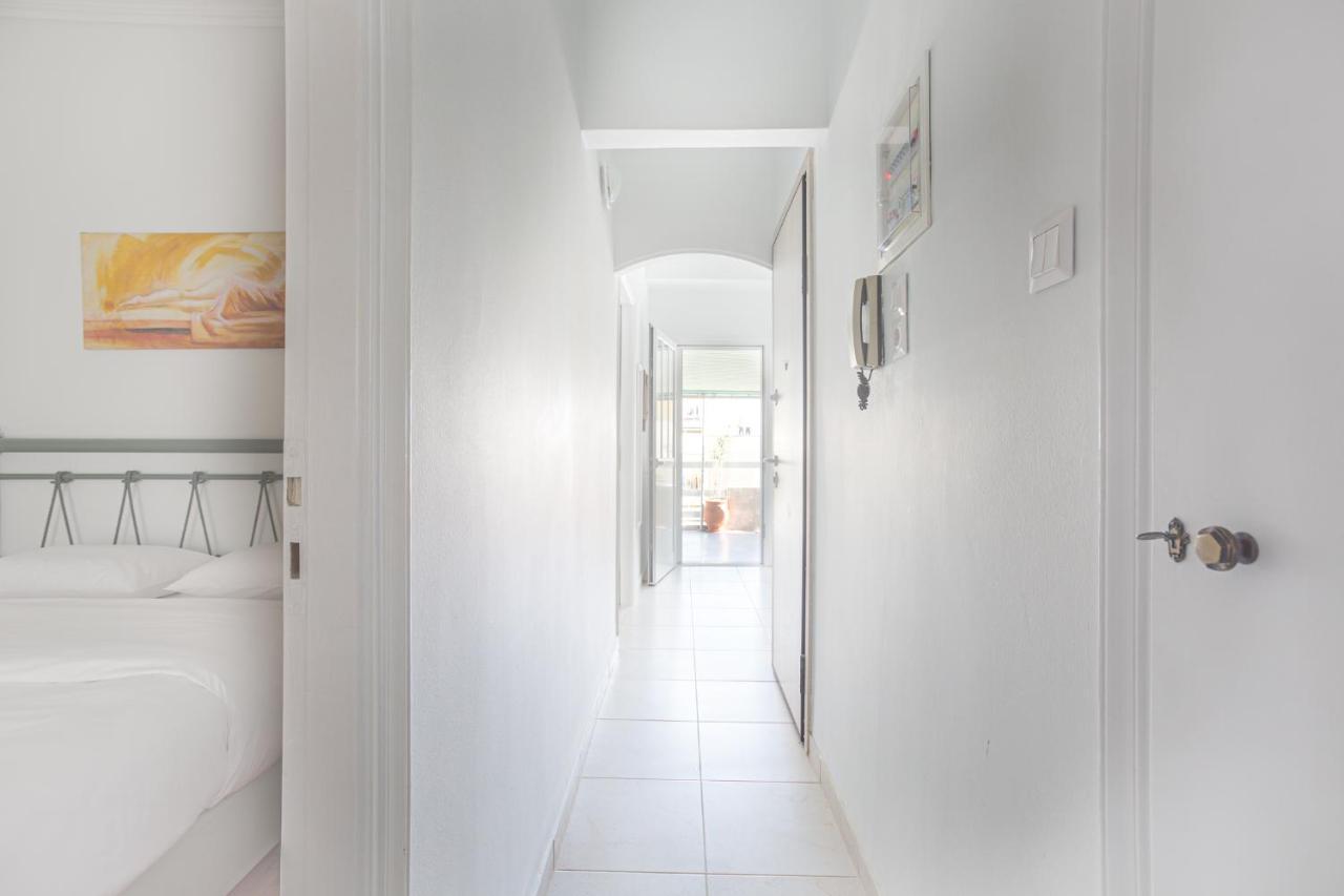 Beautiful And Comfortable Apartment At Marina Zeas Piräus Exterior foto