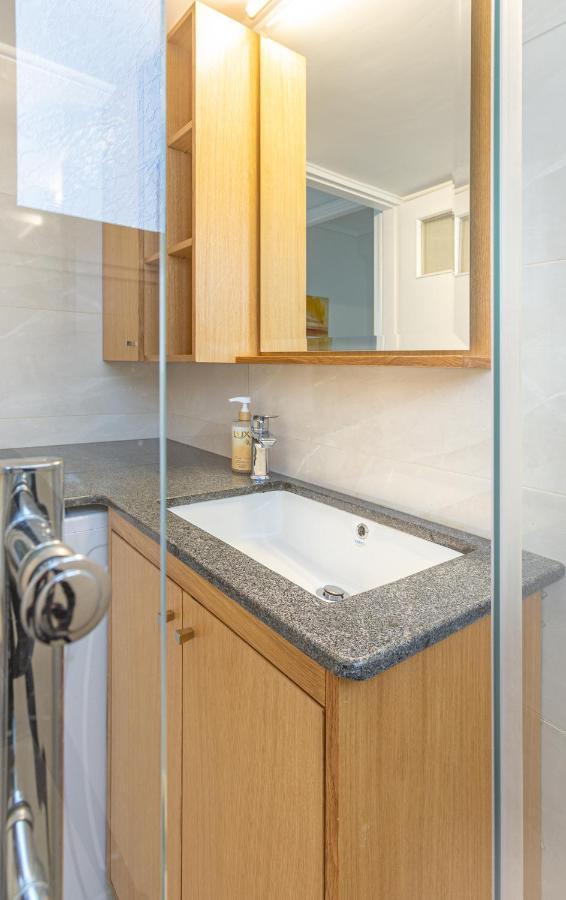 Beautiful And Comfortable Apartment At Marina Zeas Piräus Exterior foto